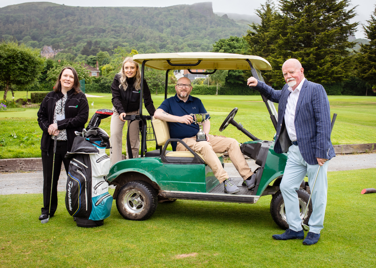 Shining a light on the September Golf Day image