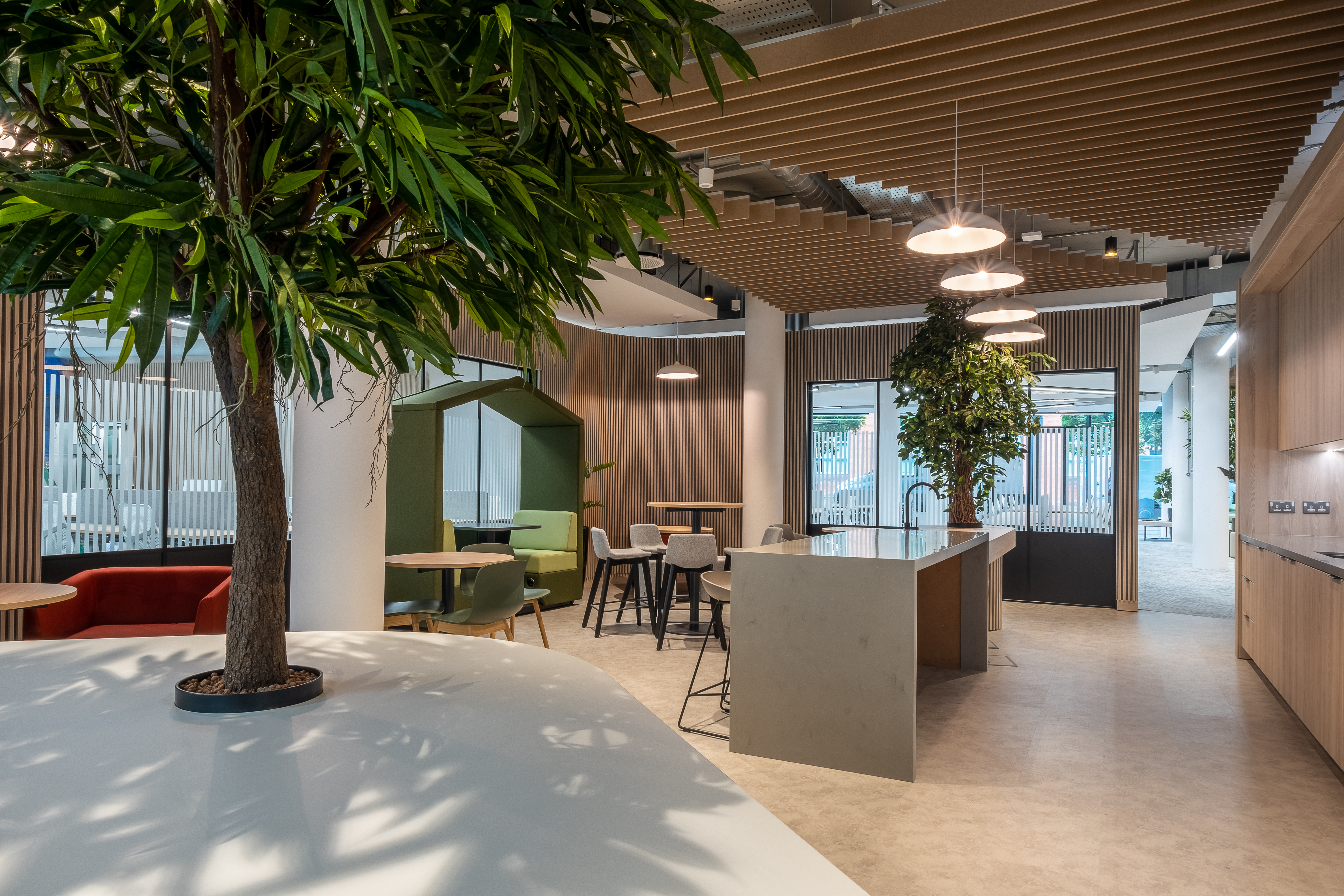 GRAHAM fit-out project transforms Soloist Building image