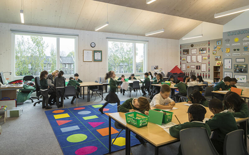 Building - Education - Kingsgate Primary School - London