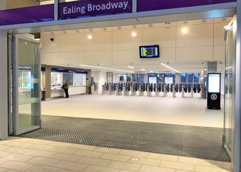 Ealing Broadway Station opens to Customers