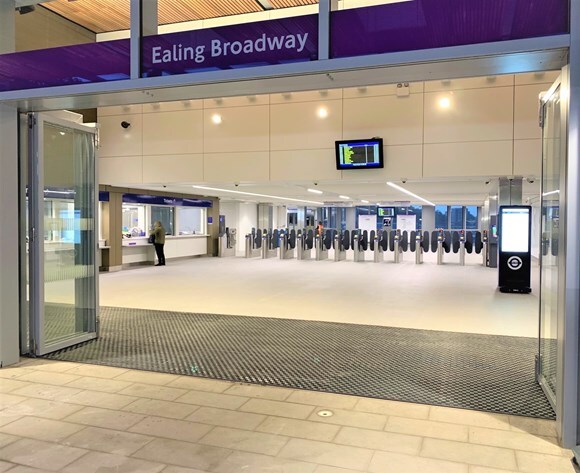 Ealing Broadway Station opens to Customers image