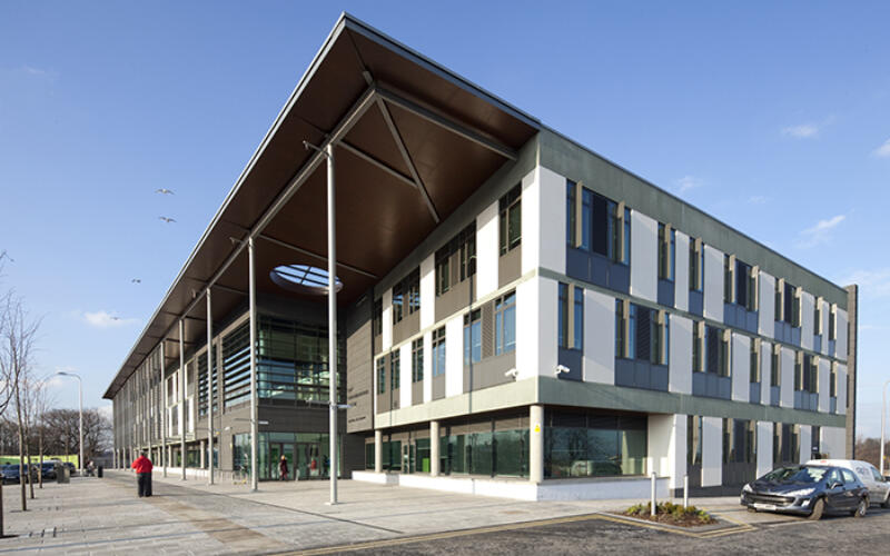 Building - Community - East Neighbourhood Centre and Craigmillar Library - ENLOC - Scotland